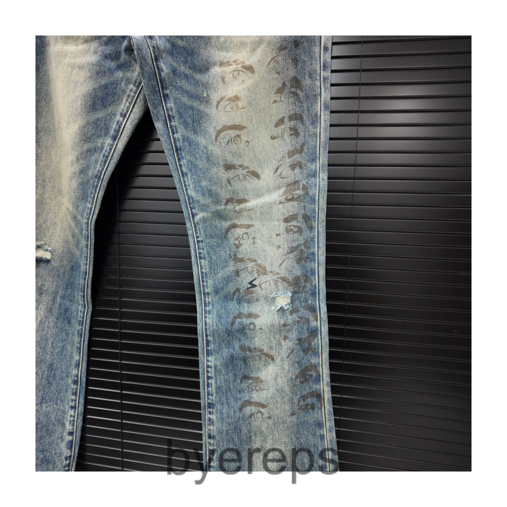 Undercover 06t Print Jeans — photo 3 of 4