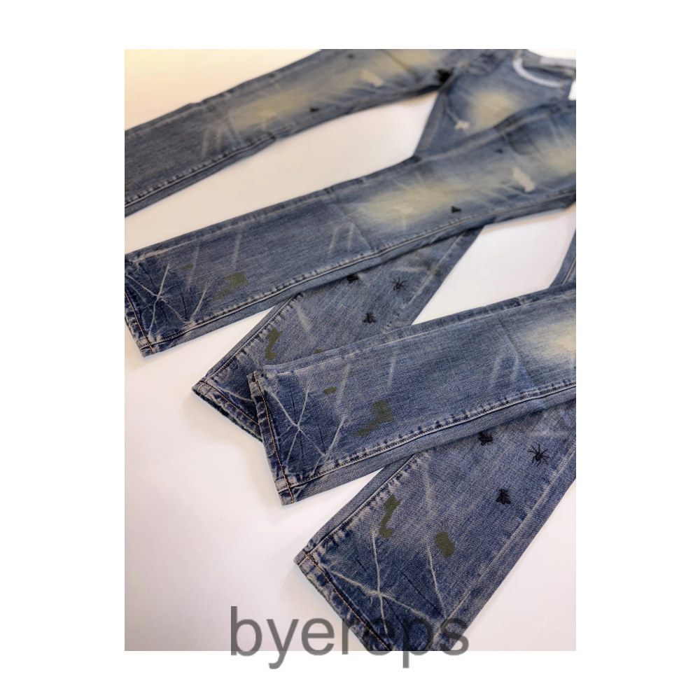 Undercover Bug Jeans — photo 4 of 4