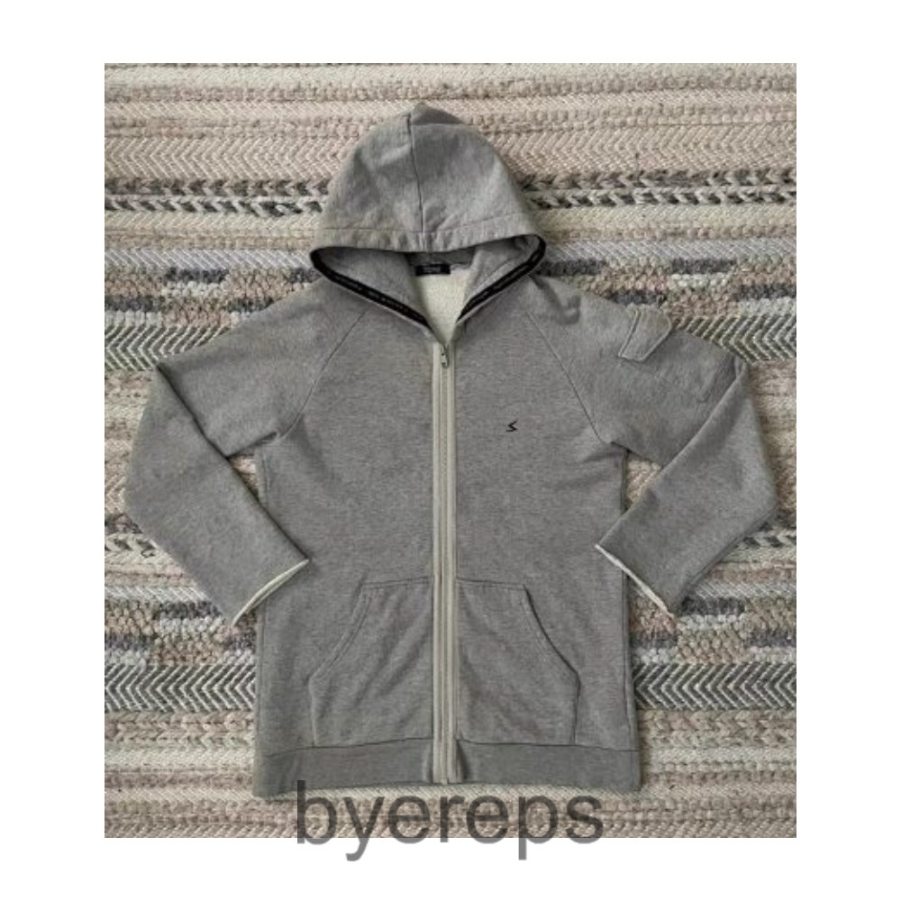 Undercover Zipper