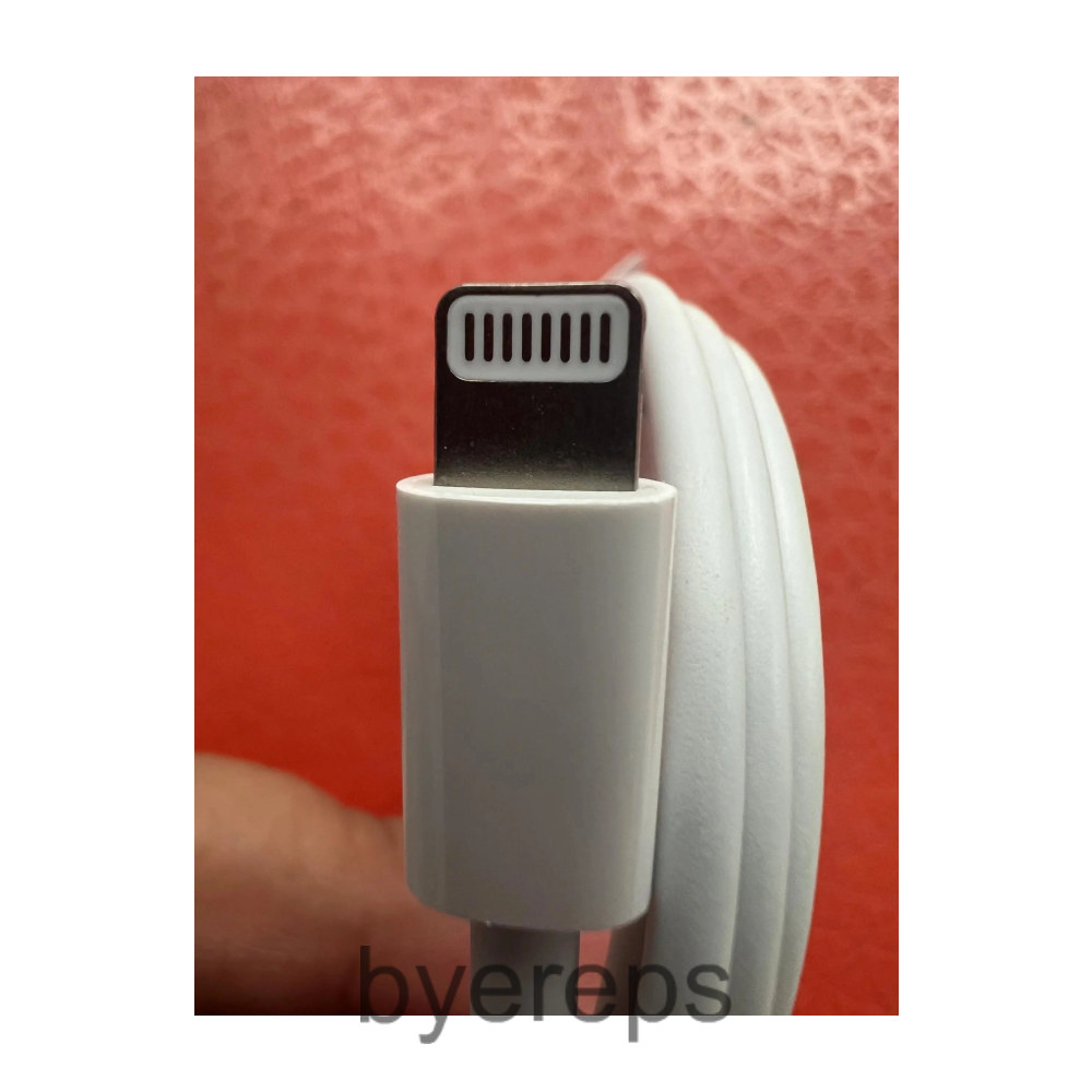 Unbranded USB-Cto Lightning Cable (1m) — photo 3 of 4