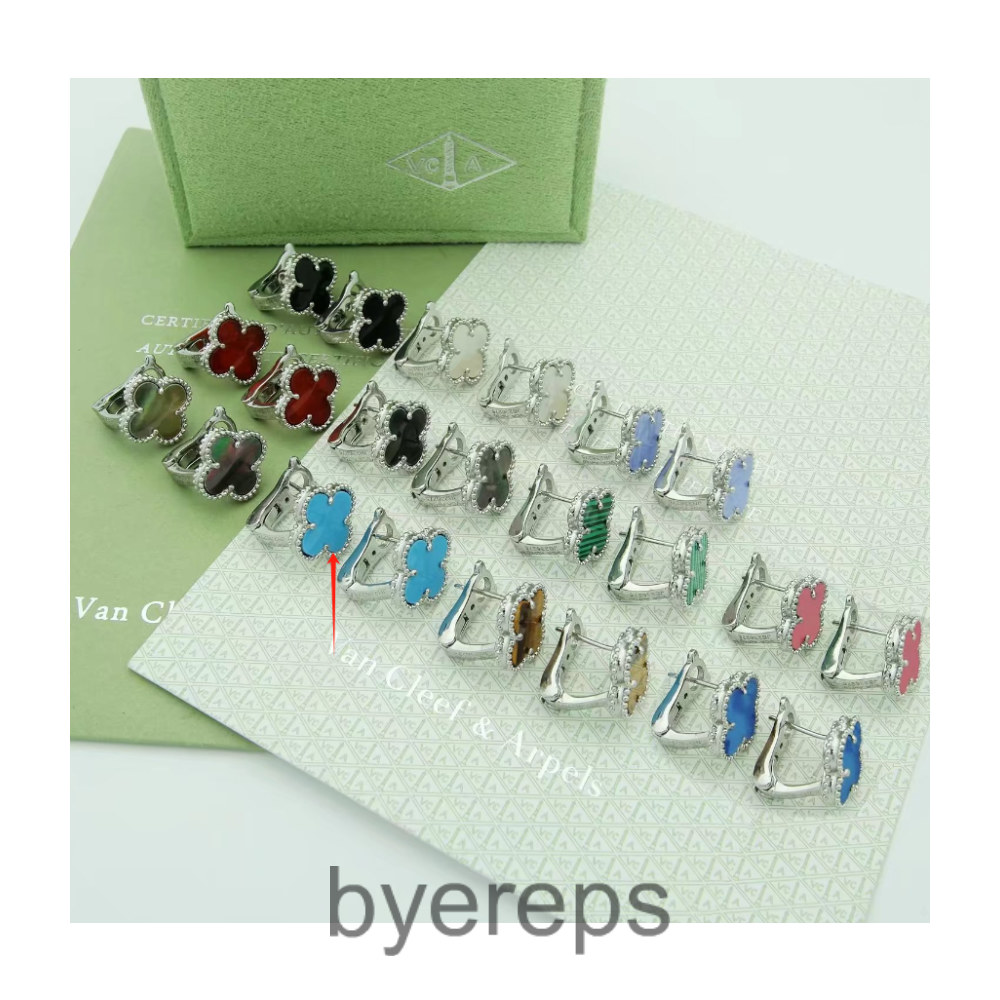 Unbranded Van Cleef & Arpels Earring — photo 4 of 4