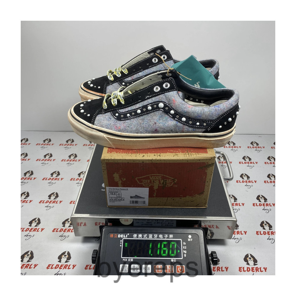 Vans x Satoshi Nakamoto Old Skool — photo 3 of 4