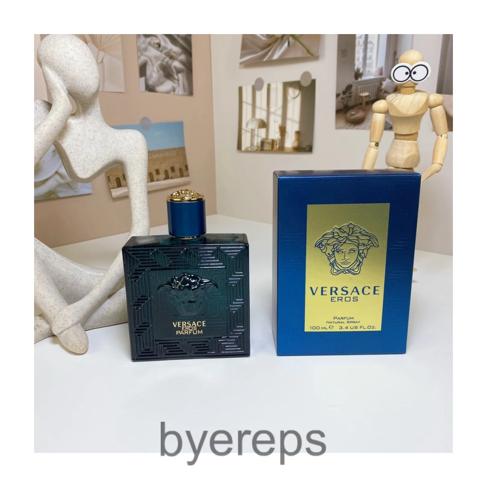 Versace Eros Perfume — photo 4 of 4