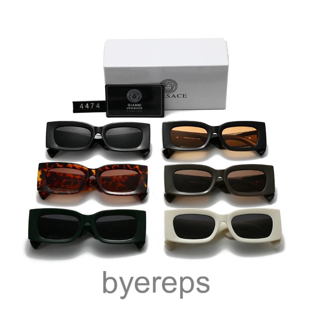 Versace SunGlasses — photo 2 of 4