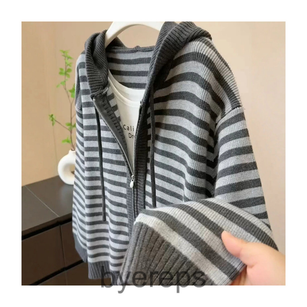 Unbranded Versatile Striped Hooded Knit Cardigan — photo 2 of 4