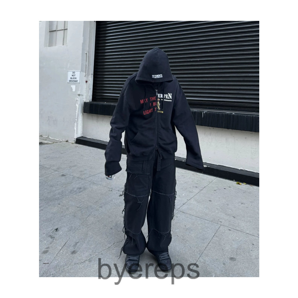 Vetements Antwerp x MTB — photo 2 of 3