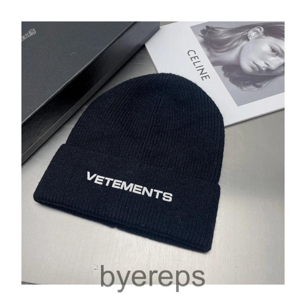 Vetements Beanie