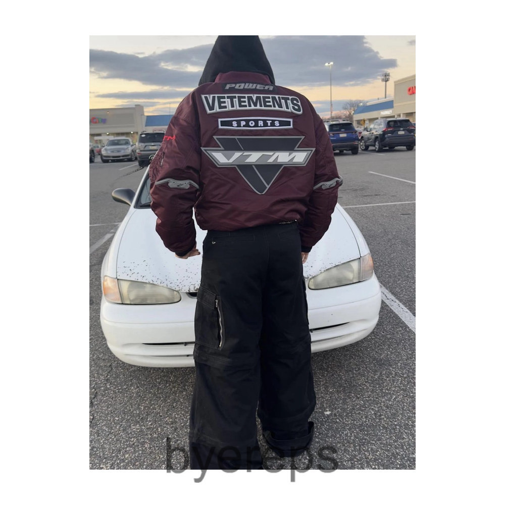 Vetements Black Cargo — photo 2 of 4