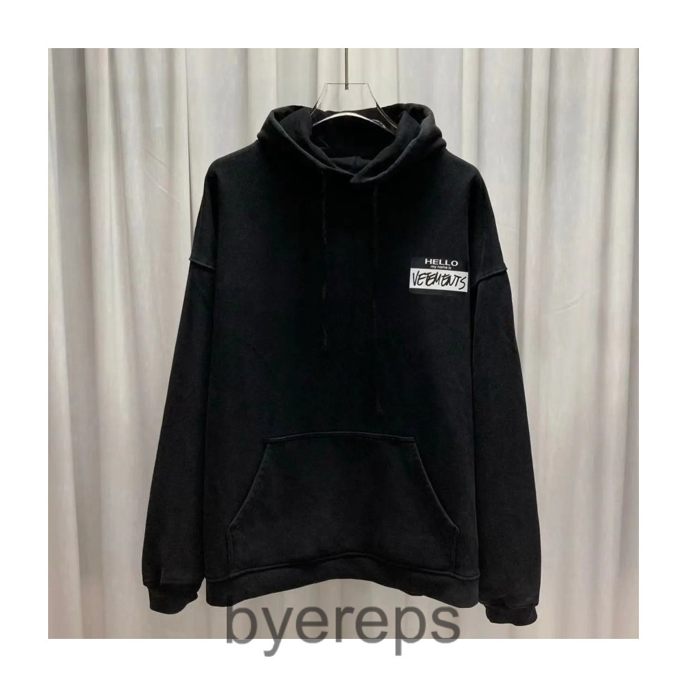 Vetements Budget Hoodies (30+ styles) — photo 3 of 4
