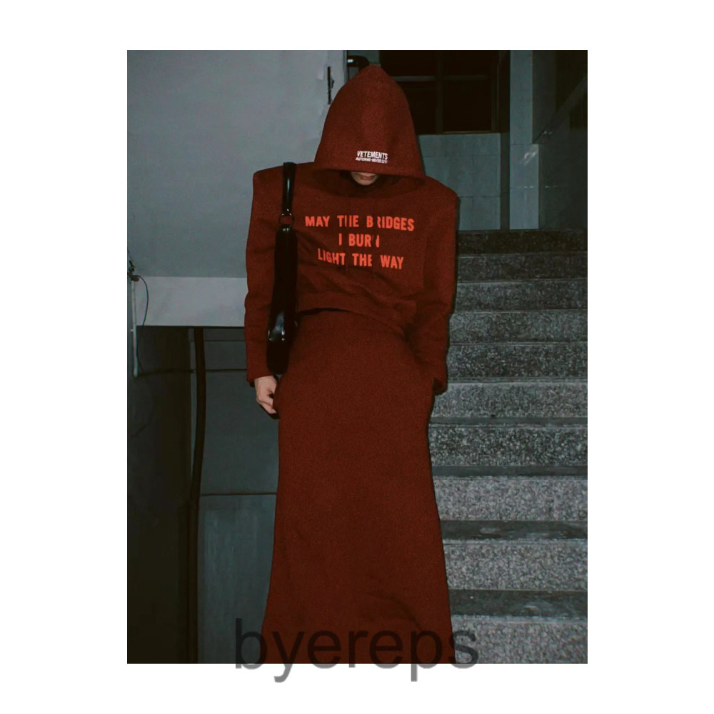 Vetements Cropped Bridges Hoodie — photo 2 of 4