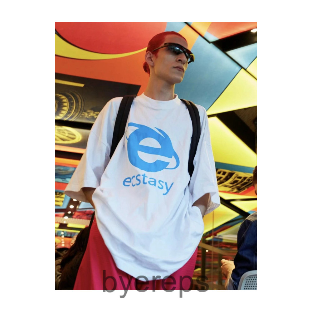 VETEMENTS Ecstasy Tee — photo 2 of 4
