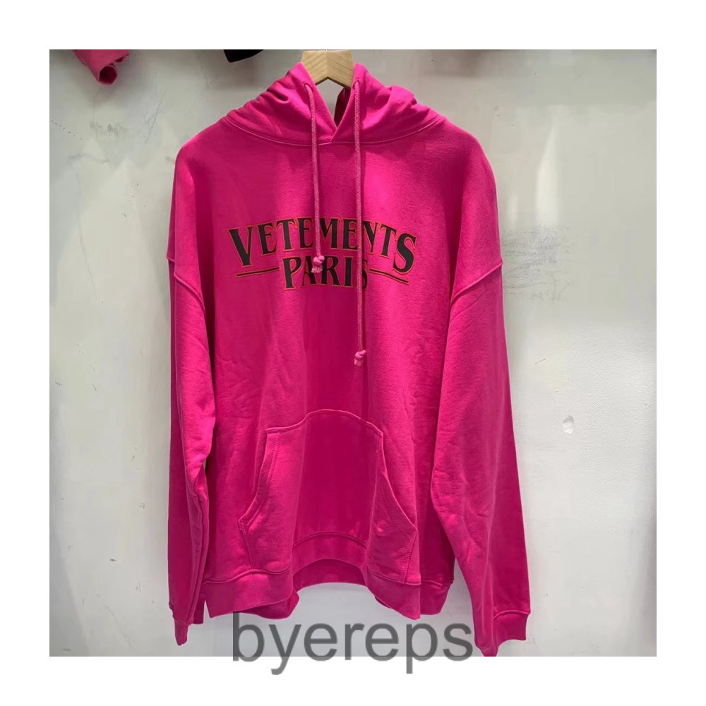 Vetements Fan Hoodie — photo 4 of 4