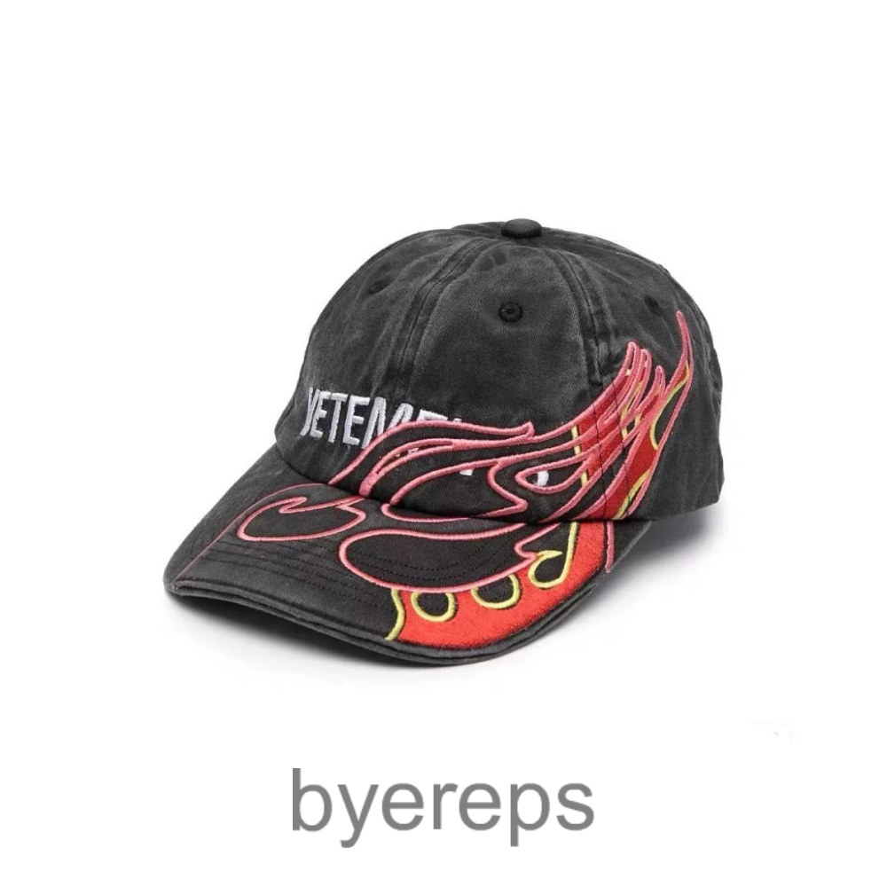 Vetements Flame Cap — photo 3 of 4