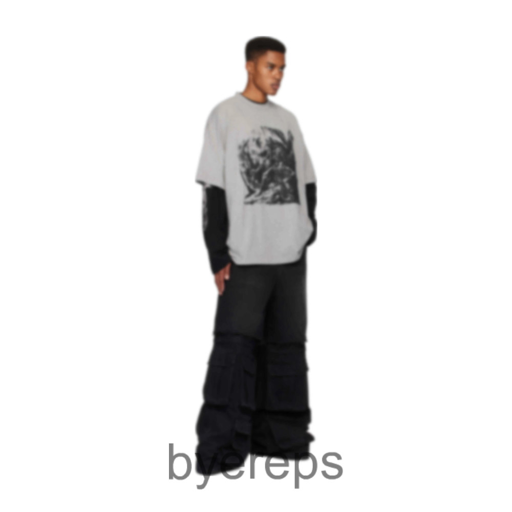 VETEMENTS Goth Tee