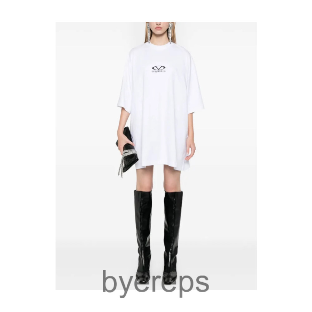 Vetements Logo Shirt — photo 2 of 4