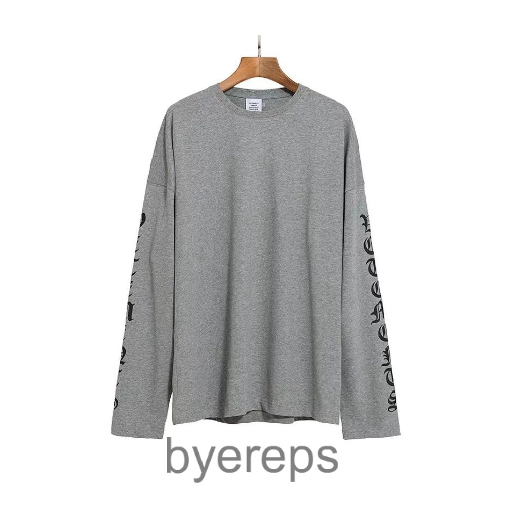 Vetements Longsleeve