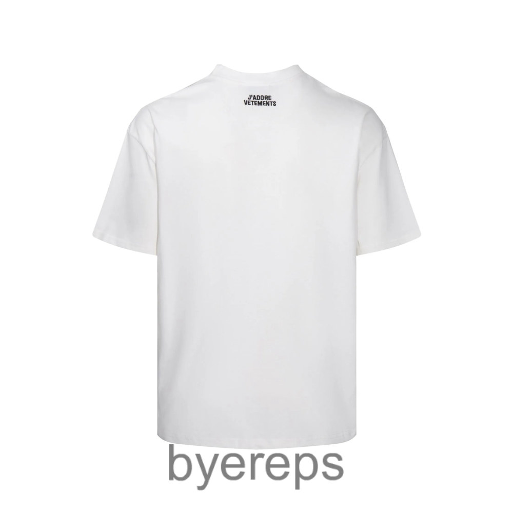 Vetements tee — photo 3 of 4