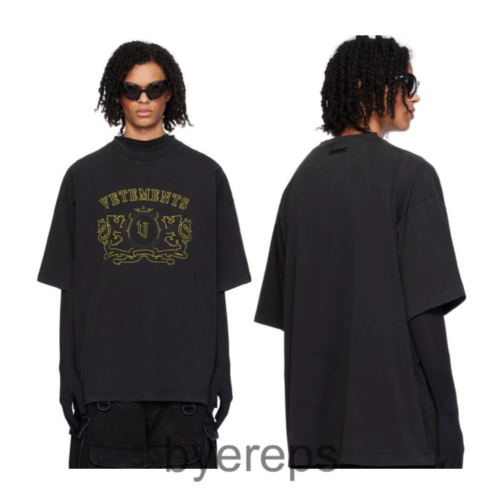 Vetements tee — photo 4 of 4