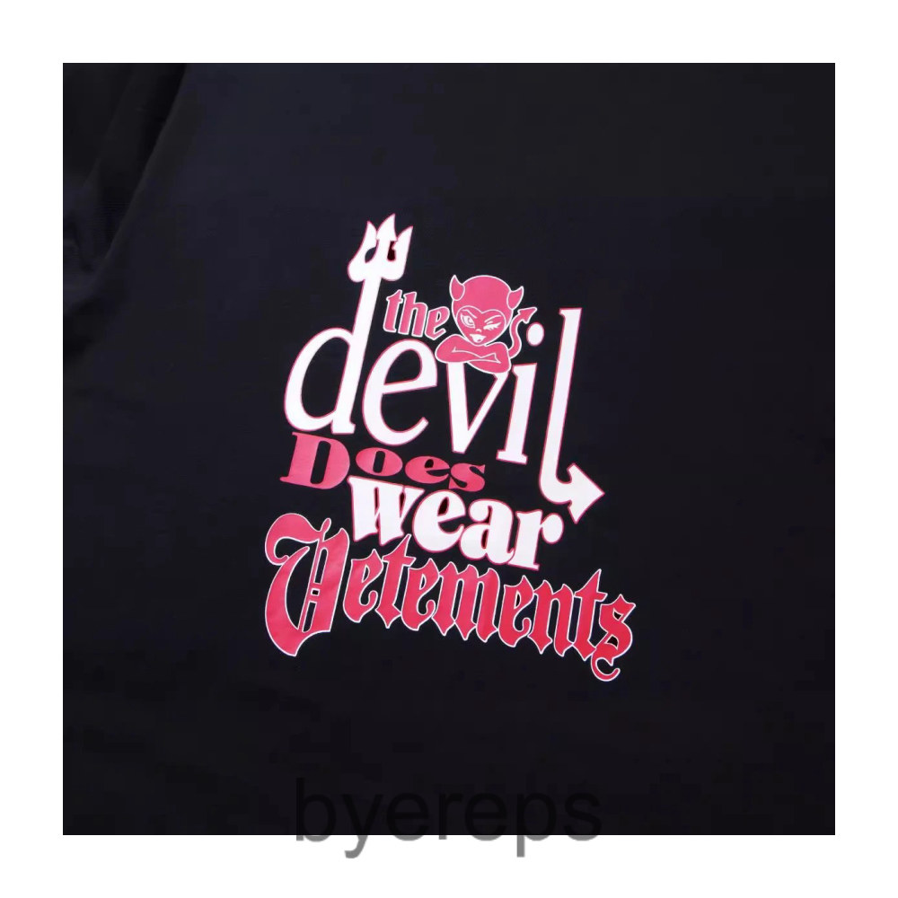 Vetements tee ( has black ) — photo 4 of 4