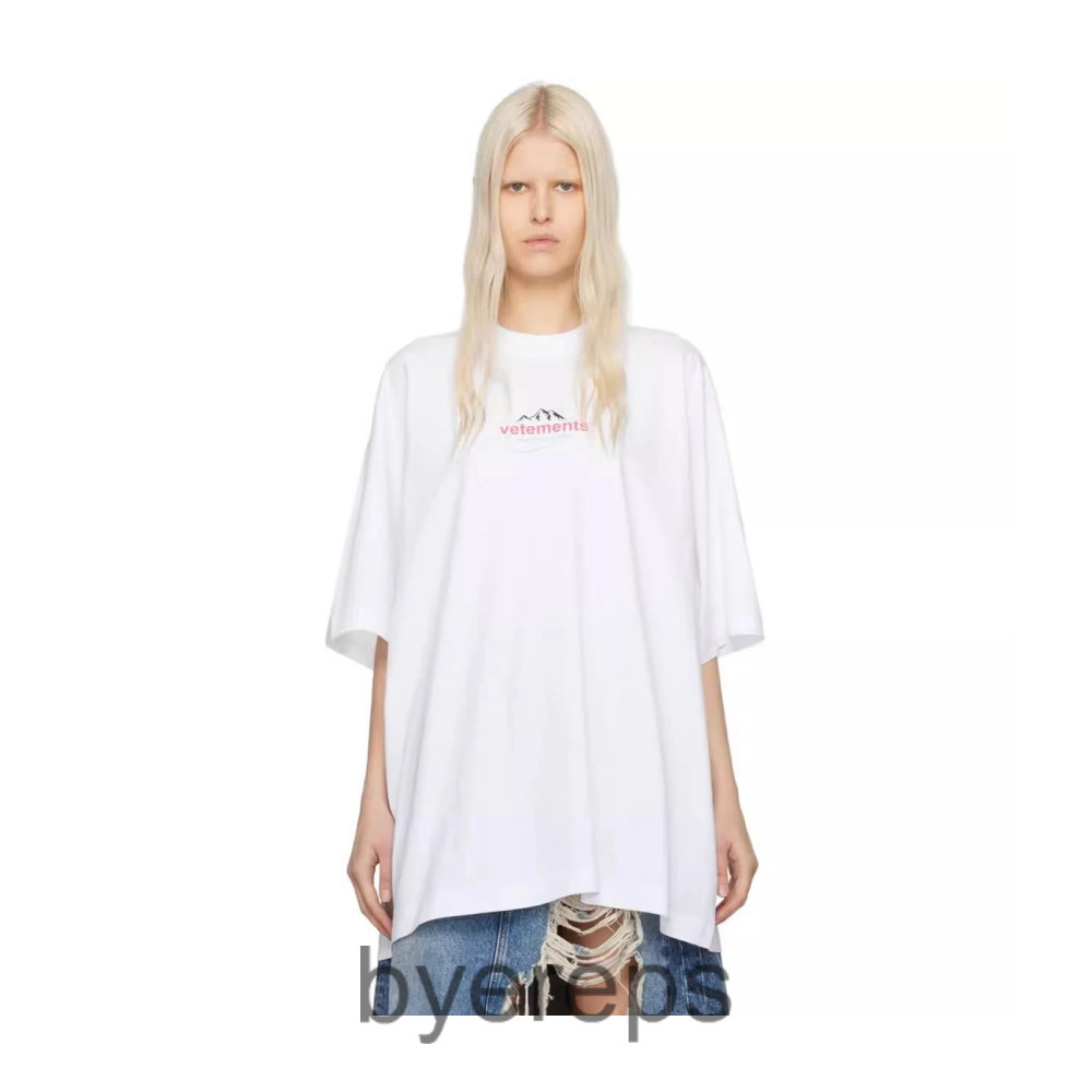 Vetements tee ( has white ) — photo 2 of 4