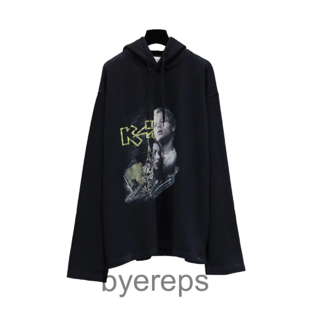 Vetements Titanic Hoodie — photo 2 of 4