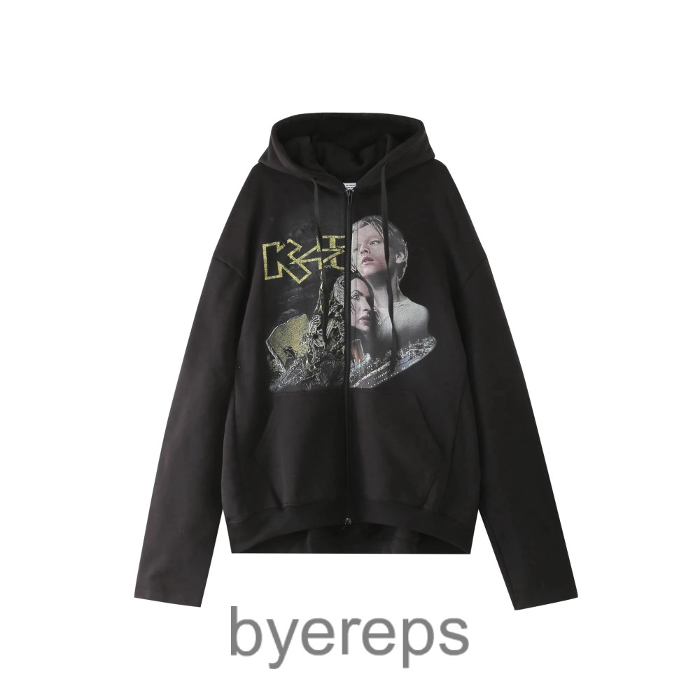 Vetements Titanic Zip Up