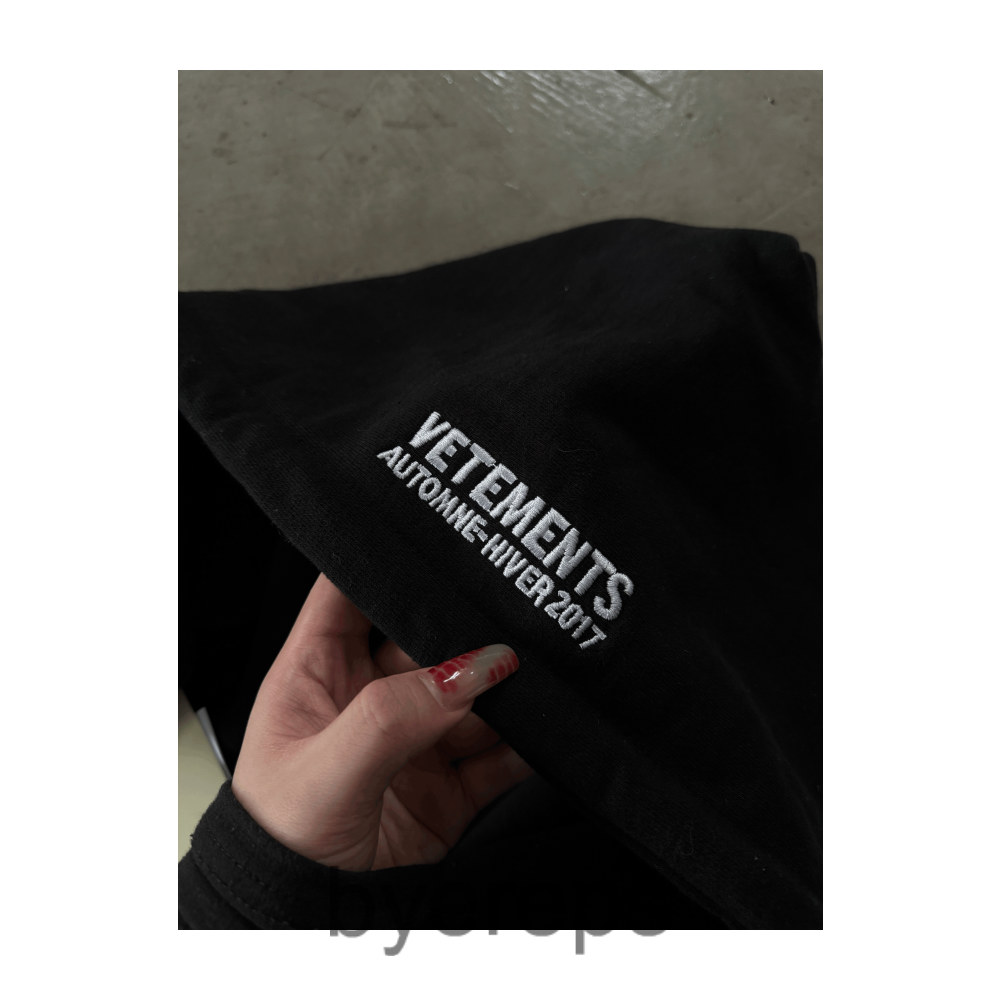 Vetements Total Fucking Darkness Bomber — photo 2 of 4