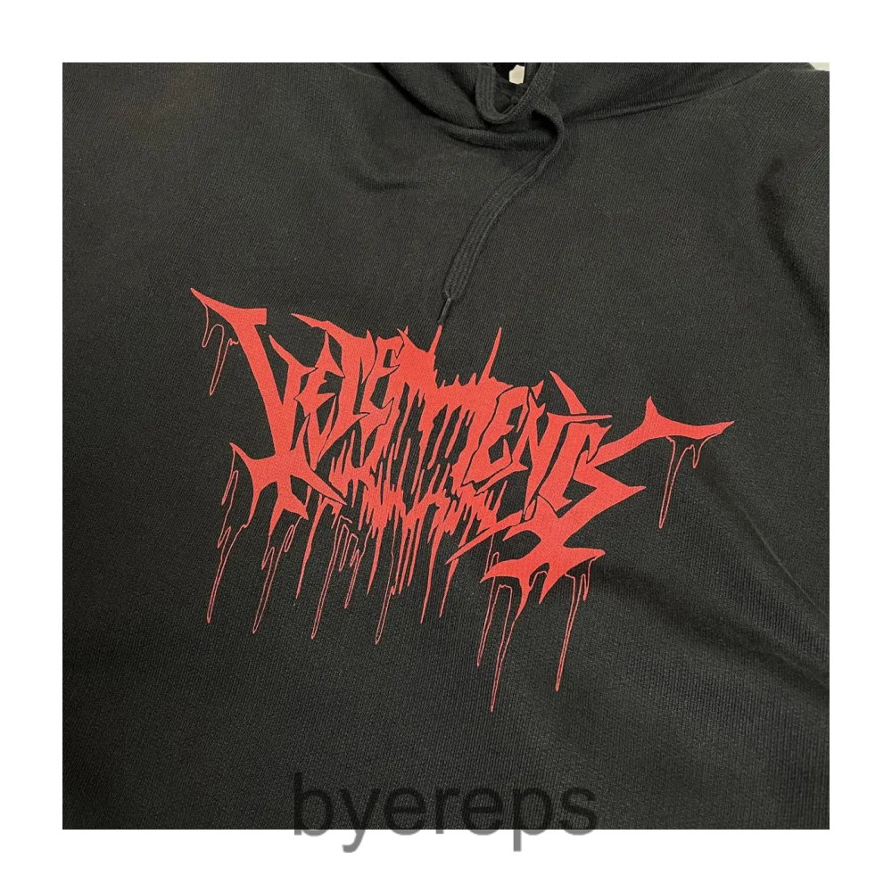 Vetements Tour Hoodie — photo 3 of 4