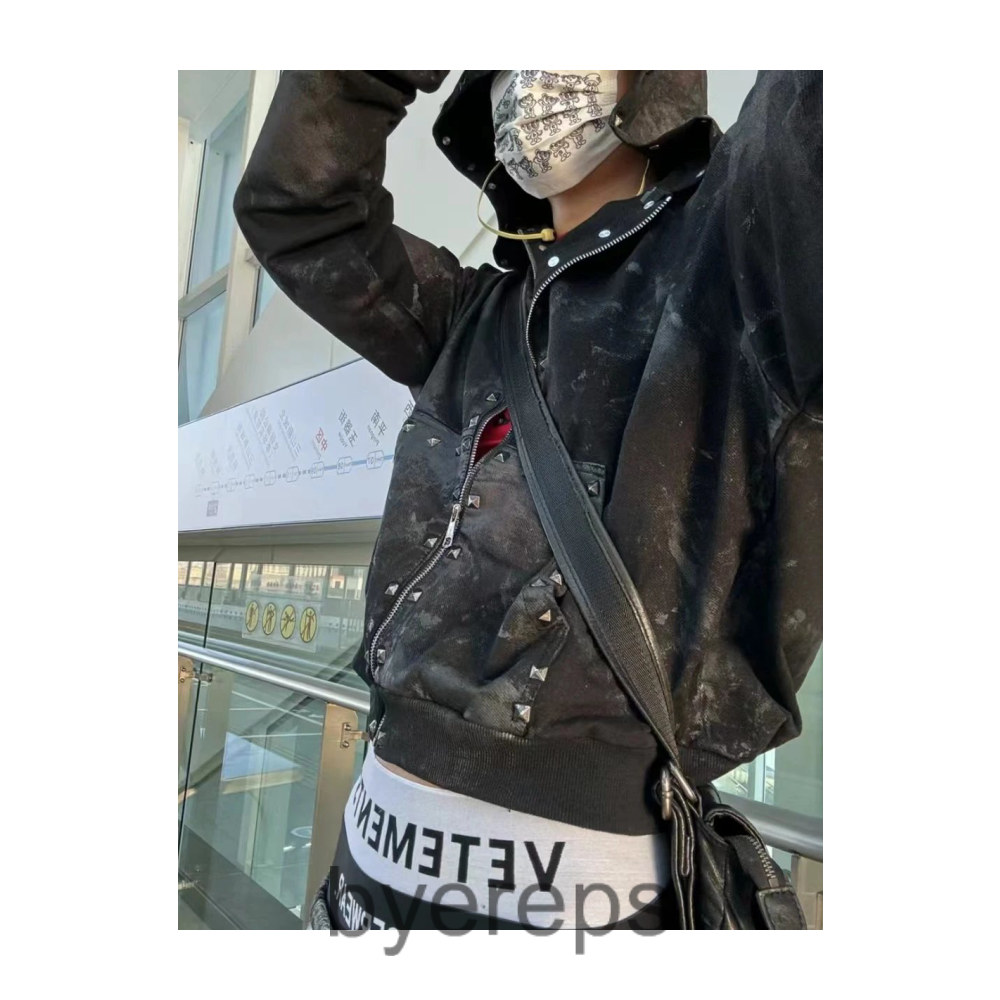 Vetements Undies — photo 4 of 4