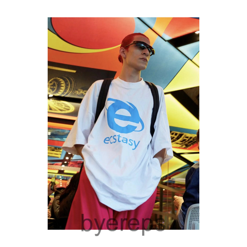Vetements White Ecstasy Shirt — photo 4 of 4