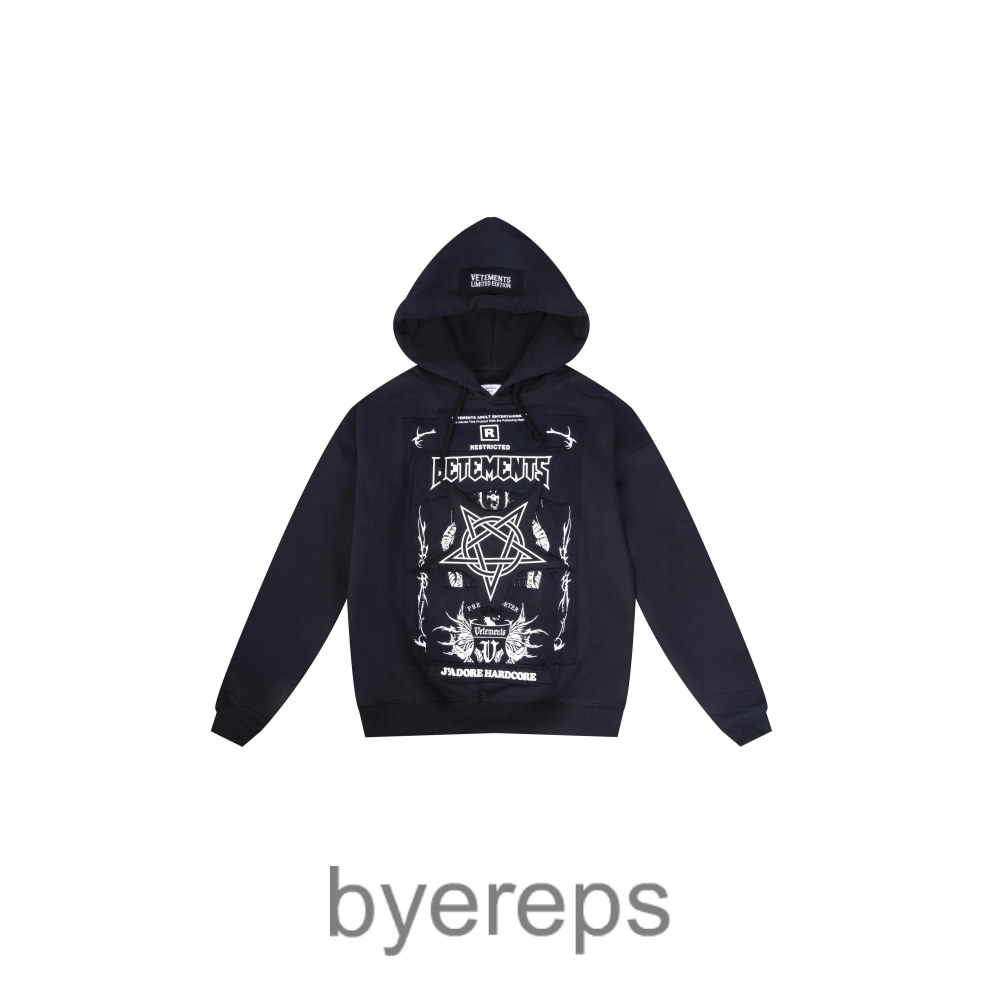 Vetements Worldtour Hoodie — photo 2 of 4
