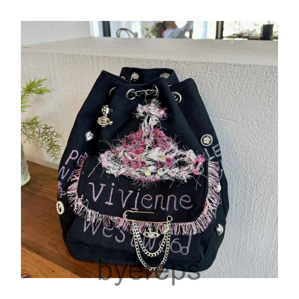 Vivienne Westwood Bag 2 — photo 3 of 4