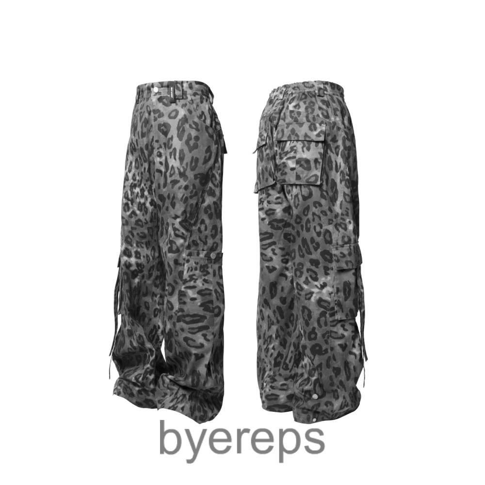 WITHOUT ME LEOPARD PRINTBAGGY PANTS