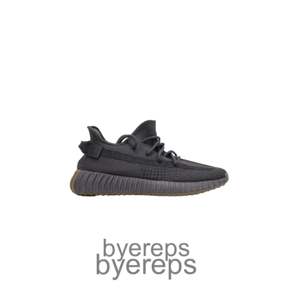 Yeezy 350 V2 Cinder