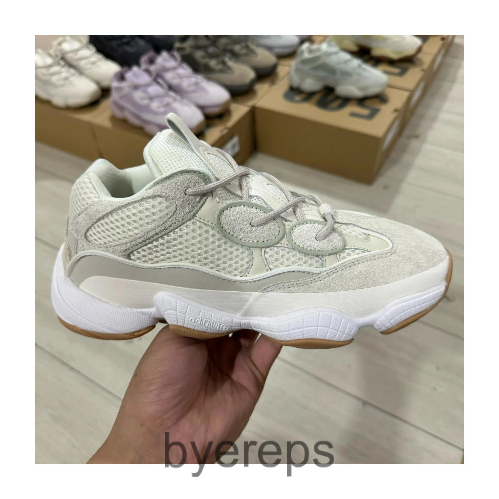 Adidas Yeezy 500 — photo 4 of 4