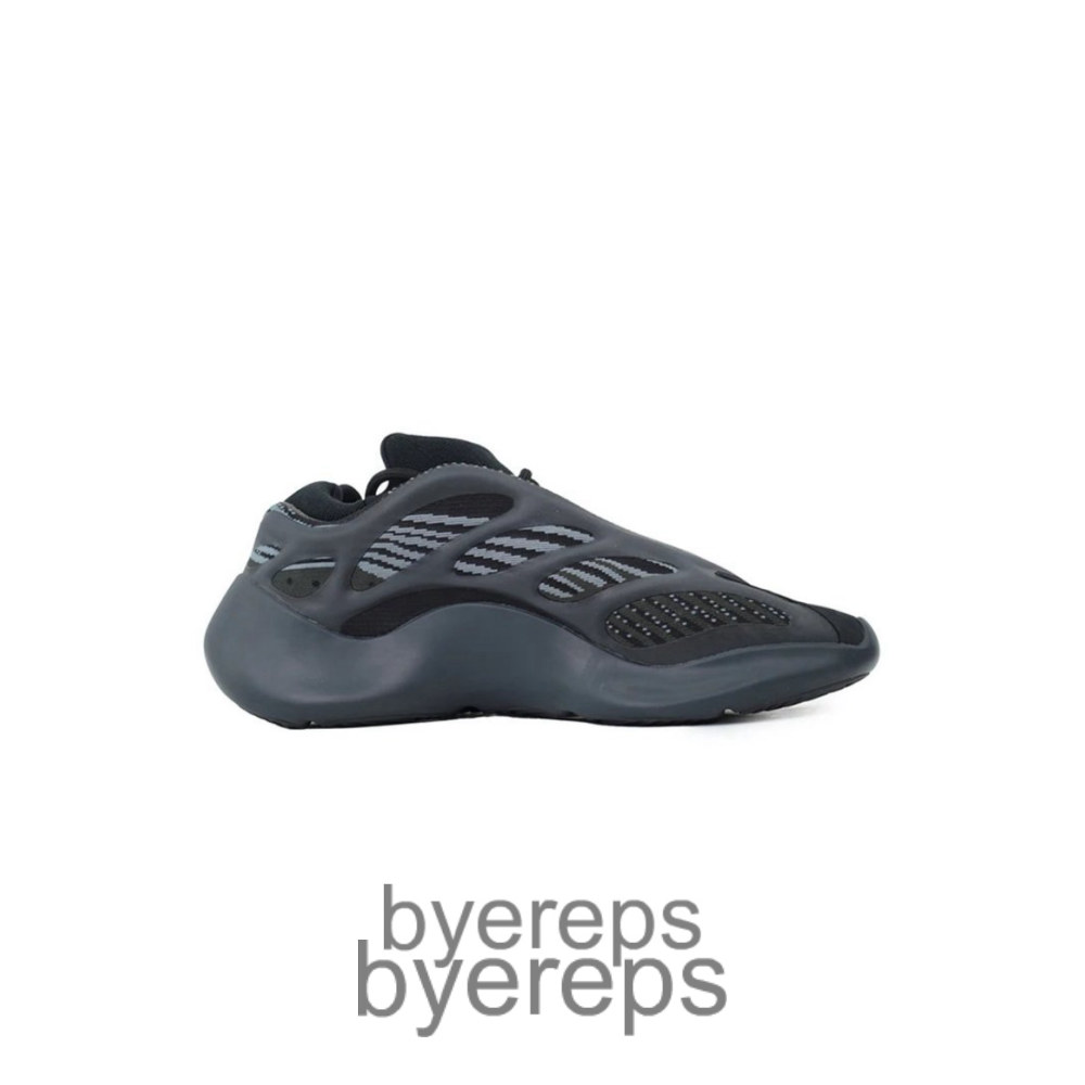Yeezy 700 V3 Alvah