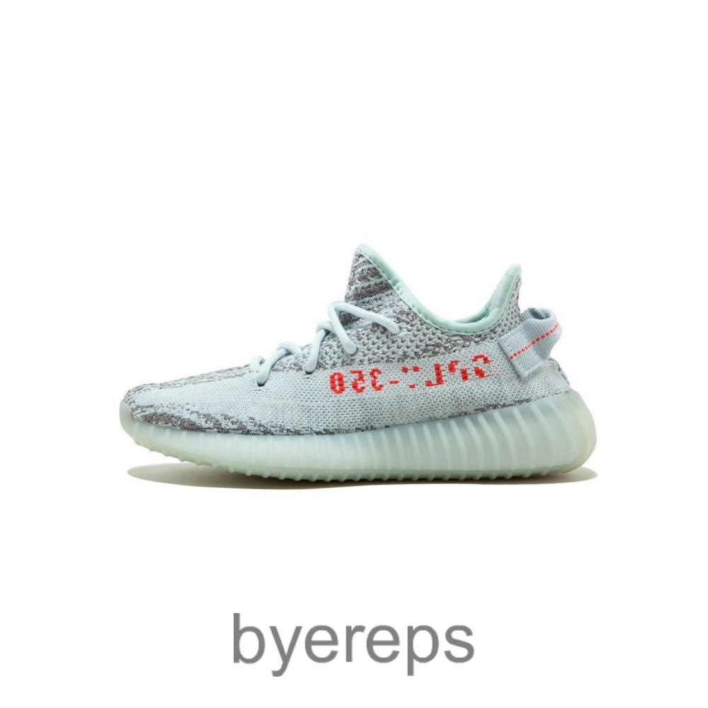 Yeezy Boost 350 V2 — photo 2 of 4