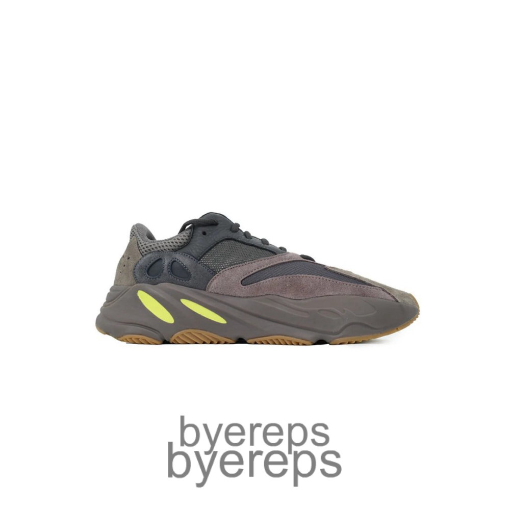 Yeezy Boost 700 Mauve