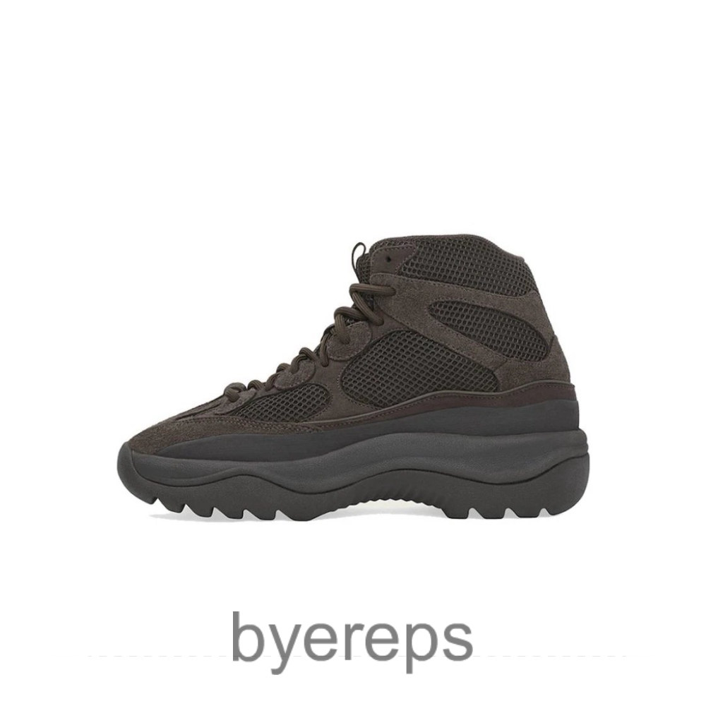 Yeezy Desert Boots — photo 2 of 4