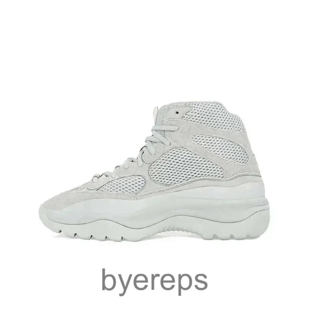 Yeezy desert boots — photo 3 of 4