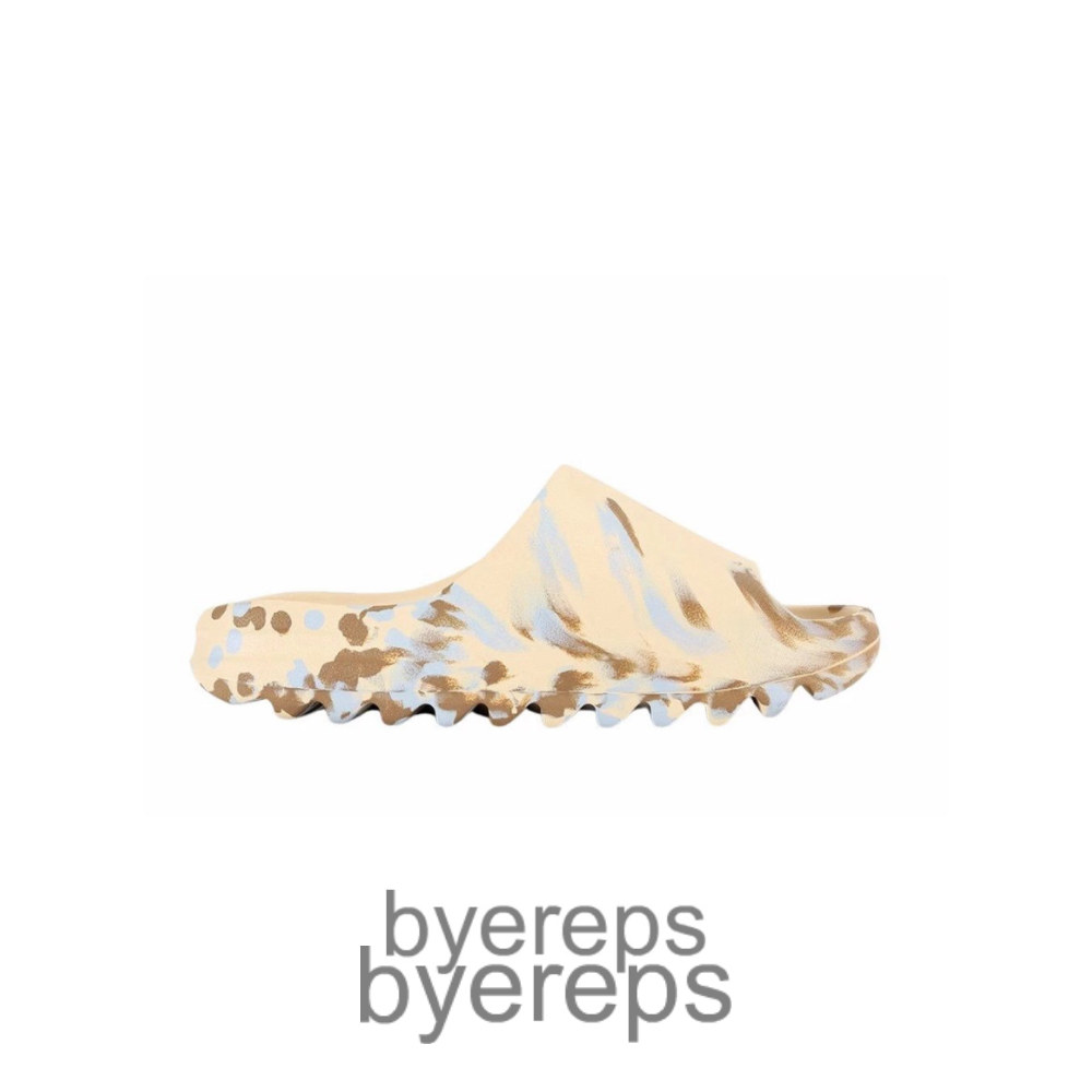 Yeezy Slide Dessan