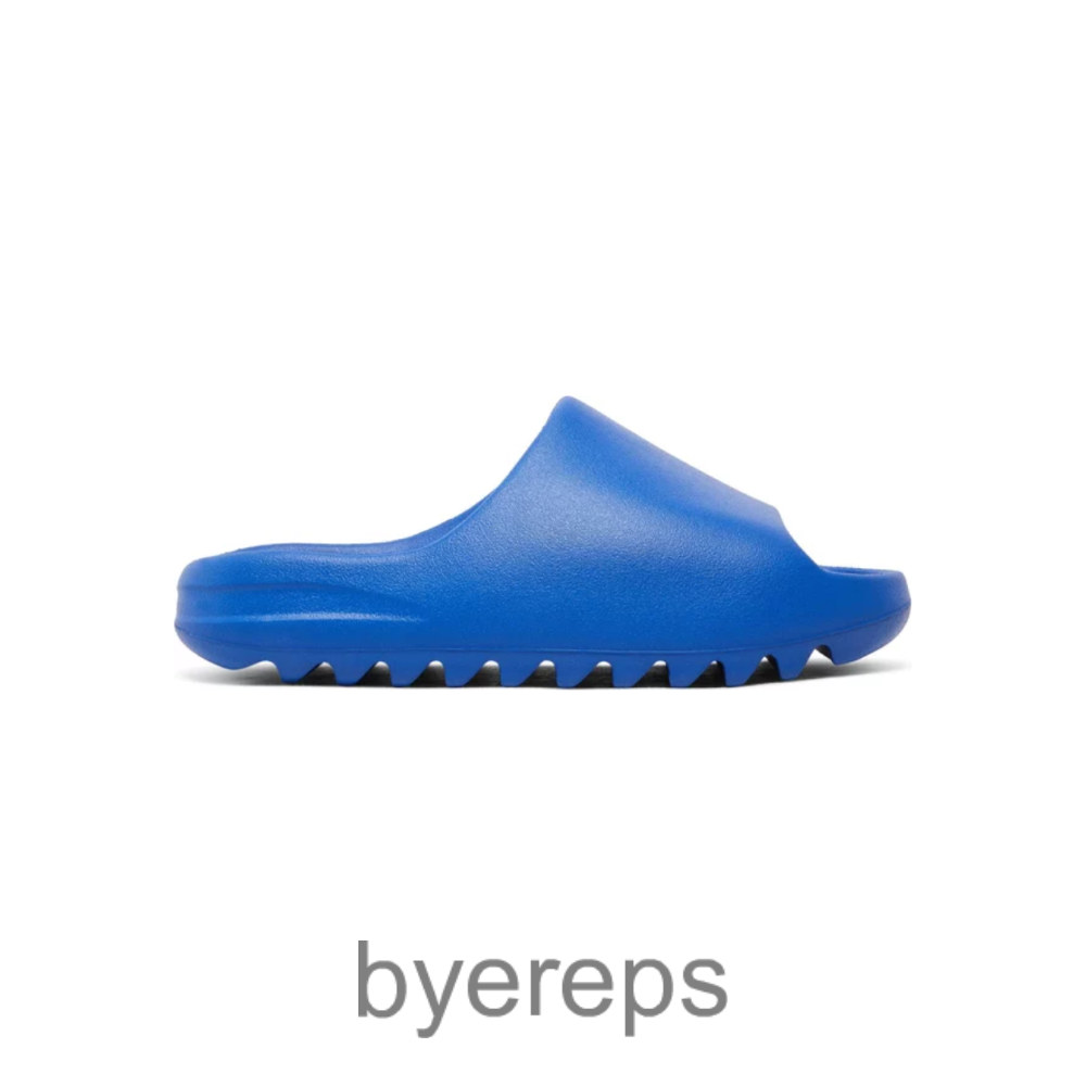 Yeezy Slides
