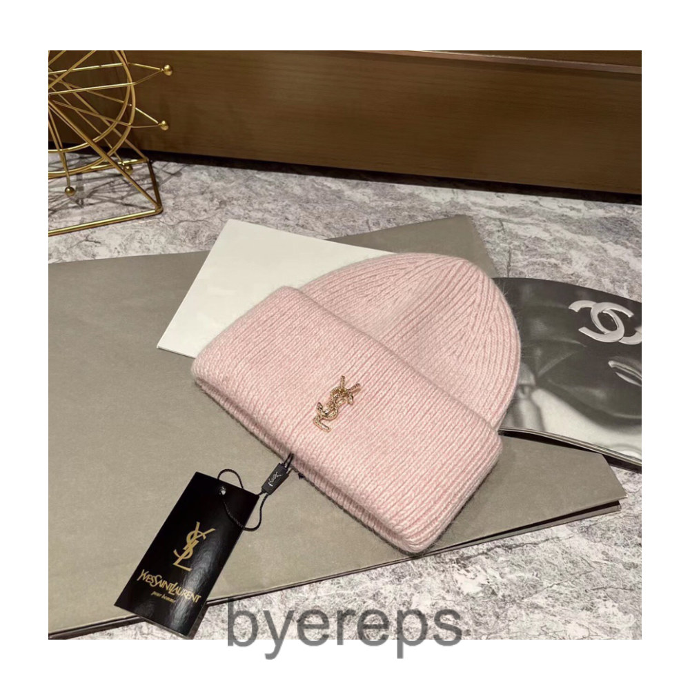 Saint Laurent Ysl Knitted Hat — photo 3 of 4